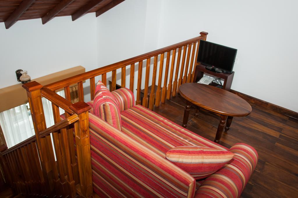Albany Hotel Nuwara Eliya Room photo